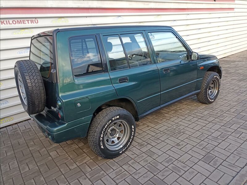 Suzuki - Vitara - 1,6 HDi 4x4 ČR, Klimatizace