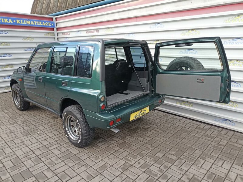 Suzuki - Vitara - 1,6 HDi 4x4 ČR, Klimatizace