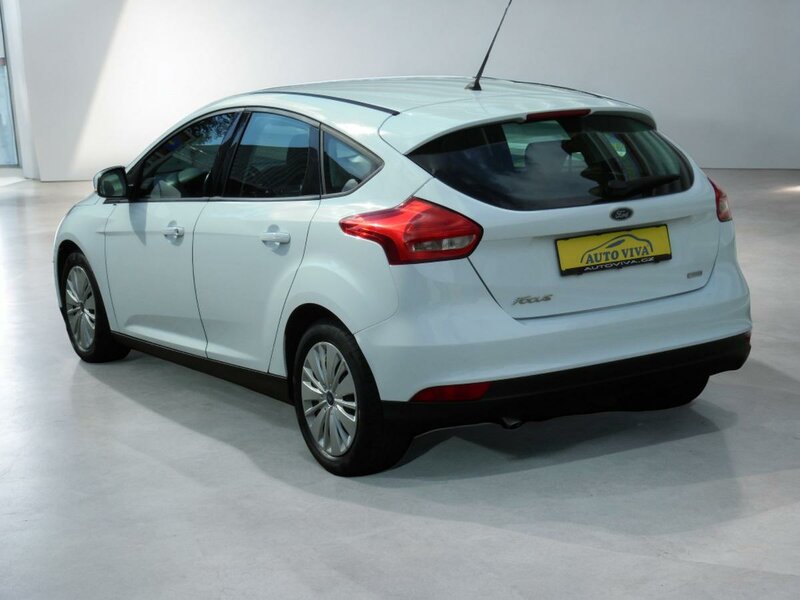 Ford - Focus - 1,0 i EcoBoost TREND,ČR,Servis