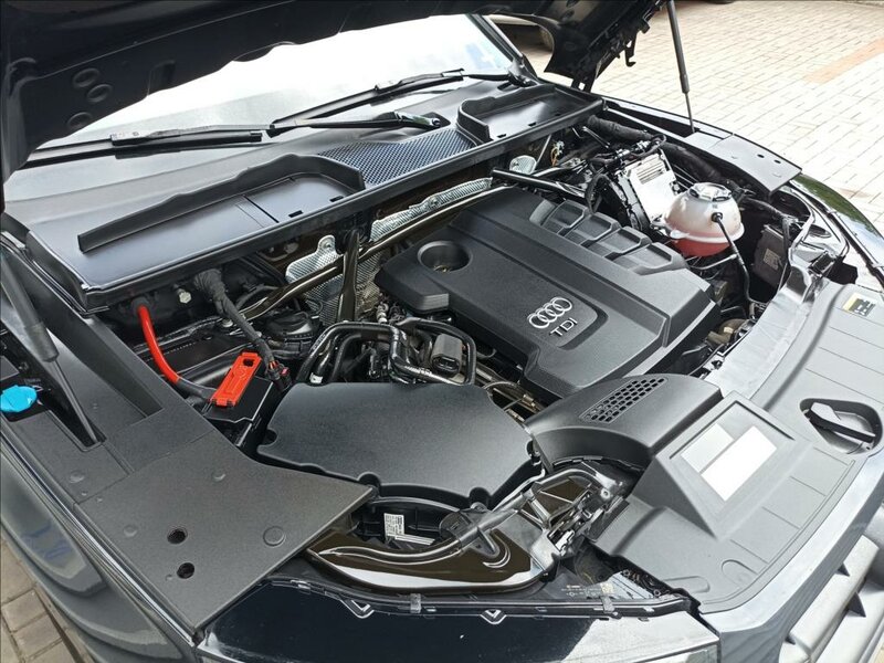 Audi - Q5 - 2,0 TDi 4x4,S-line Black,Sport