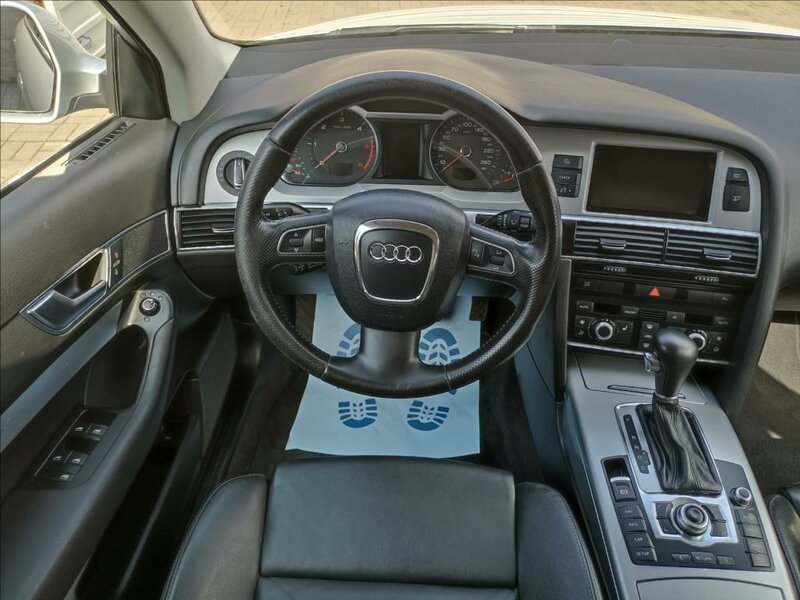 Audi - A6 - 3,0 TDi Avant,4x4,DSG,Navi,Xen