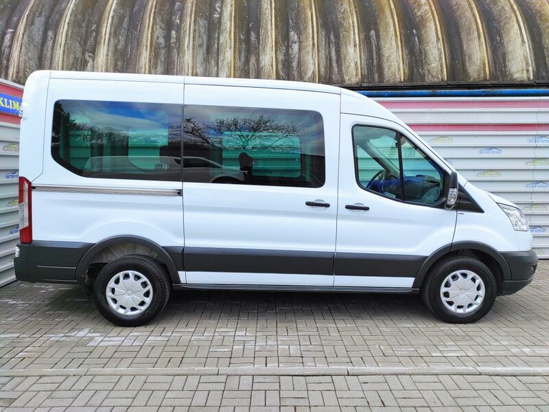 Ford - Transit - 2,0TDCi 9 míst, L2,ČR,Tažné