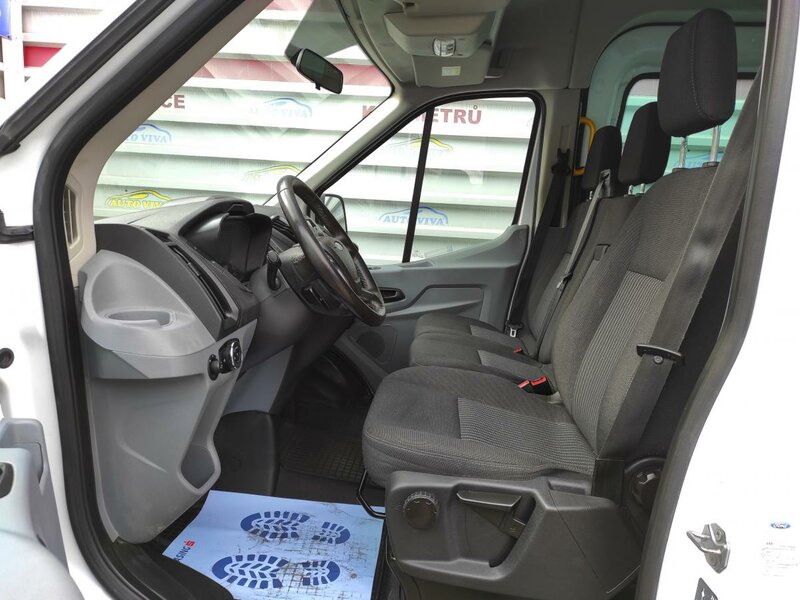 Ford - Transit - 2,0TDCi 9 míst, L2,ČR,Tažné