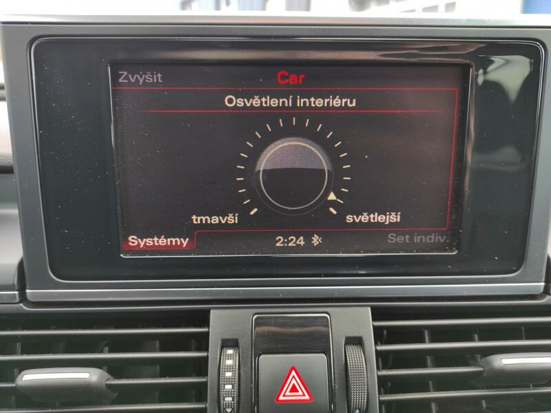Audi - A6 Allroad - 3.0TDi V6 4x4,Navi,ČR,AT