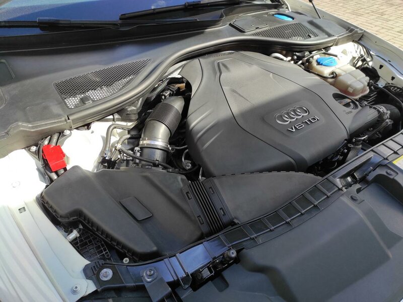 Audi - A6 Allroad - 3.0TDi V6 4x4,Navi,ČR,AT