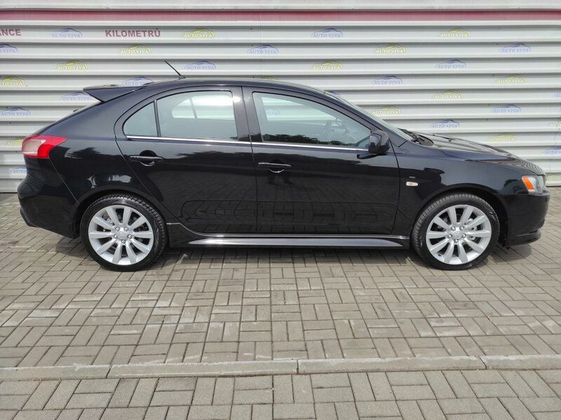 Mitsubishi - Lancer - 2,0MIVEC Turbo RALLIART, 4x4