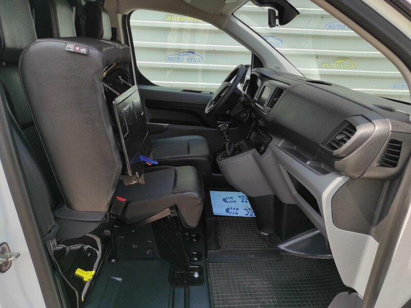 Citroën - Jumpy - 2,0BlueHDi L3H1 Plus,NAVI,ČR
