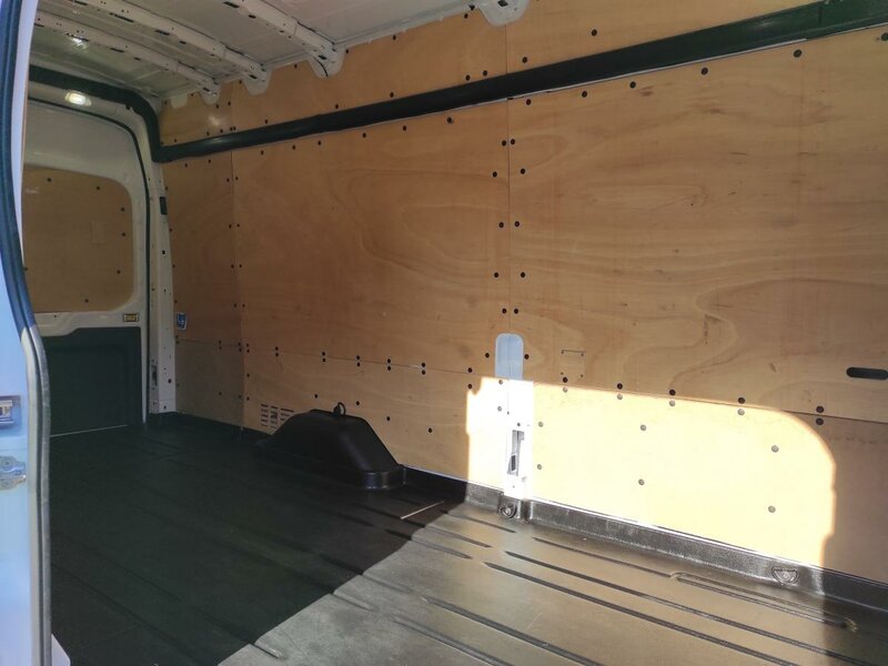 Ford - Transit - 2,0 TDCi L4H3 JUMBO,Tažné,ČR