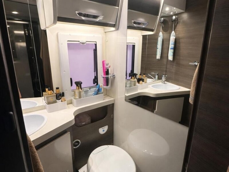 McLouis - Ostatní - NEVIS 870 ČR, AUTOMAT!