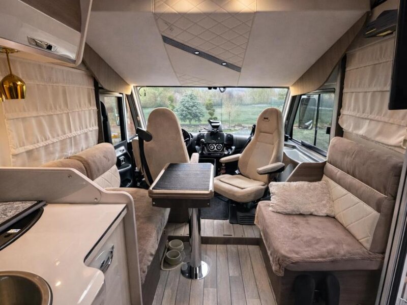 McLouis - Ostatní - NEVIS 870 ČR, AUTOMAT!