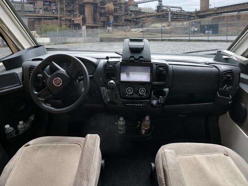 McLouis - Ostatní - NEVIS 870 ČR, AUTOMAT!