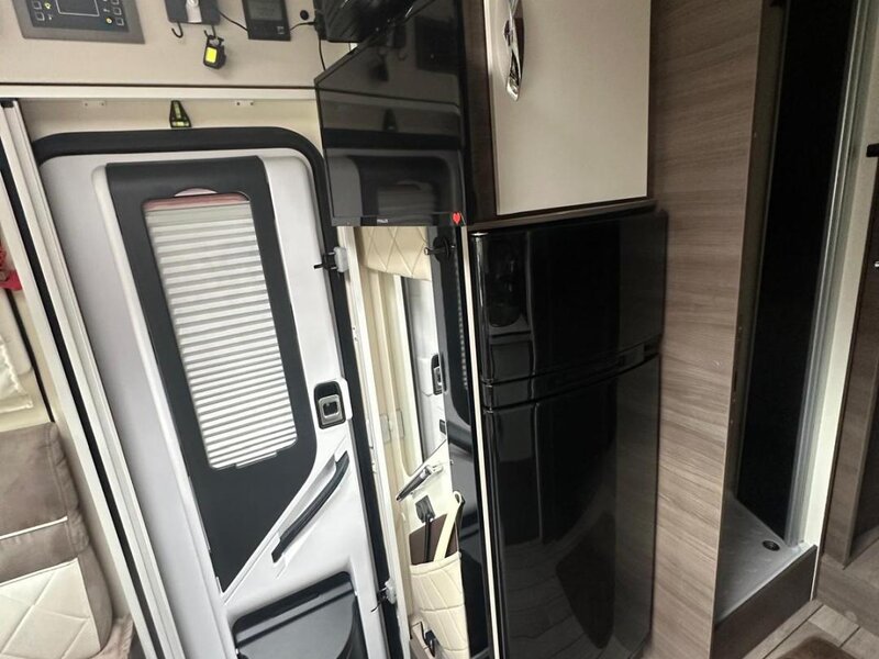 McLouis - Ostatní - NEVIS 870 ČR, AUTOMAT!