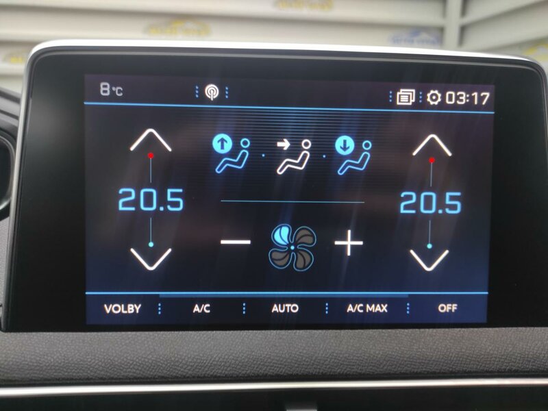 Peugeot - 5008 - 1,2PureTech 7 míst, AT, TOP KM