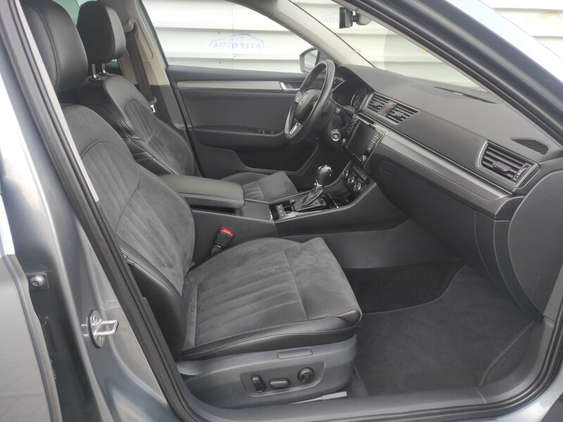 Škoda - Superb - 2,0TDi 110kW, DSG, STYLE, ČR