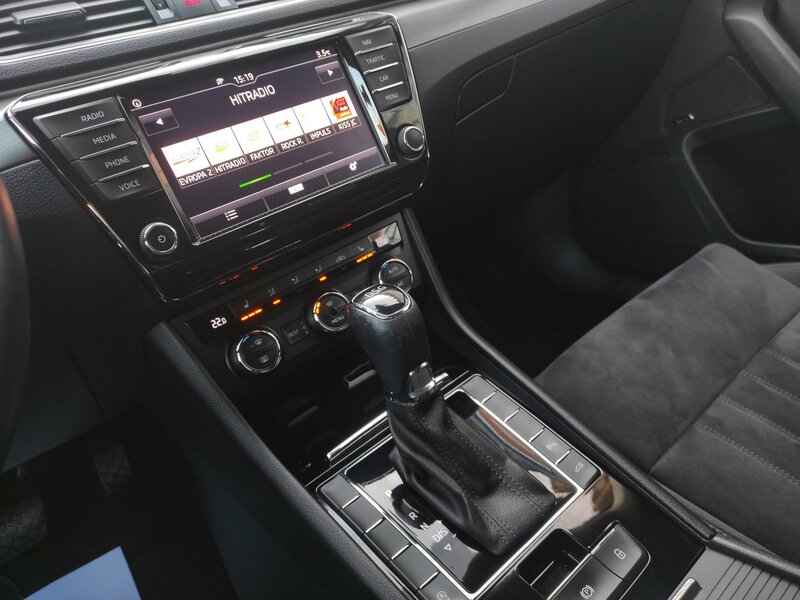 Škoda - Superb - 2,0TDi 110kW, DSG, STYLE, ČR