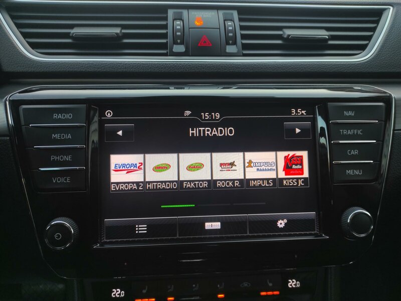 Škoda - Superb - 2,0TDi 110kW, DSG, STYLE, ČR