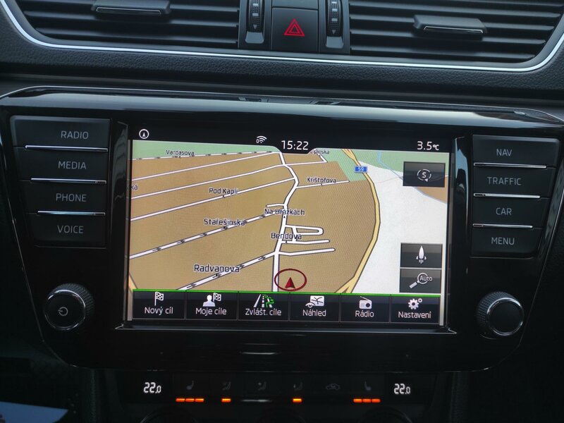 Škoda - Superb - 2,0TDi 110kW, DSG, STYLE, ČR