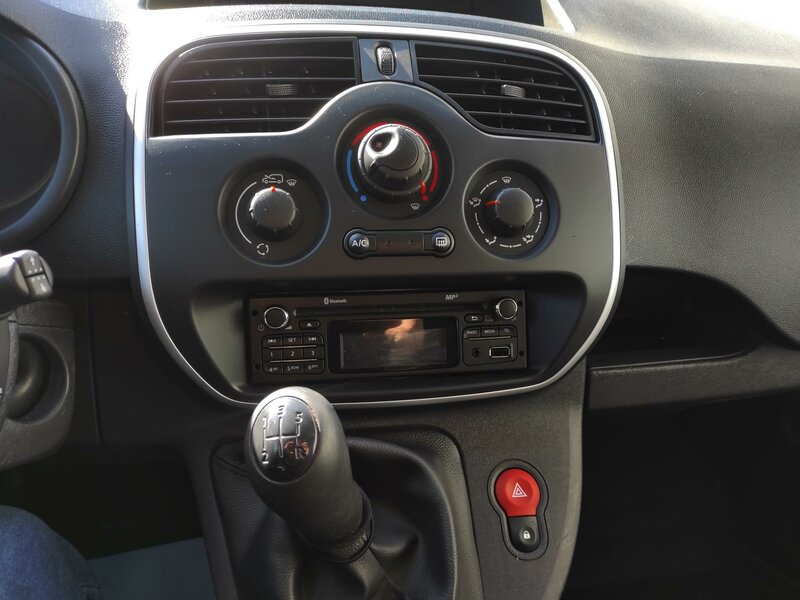 Renault - Kangoo - 1,5dCi Cool, Maxi, S/s, ČR