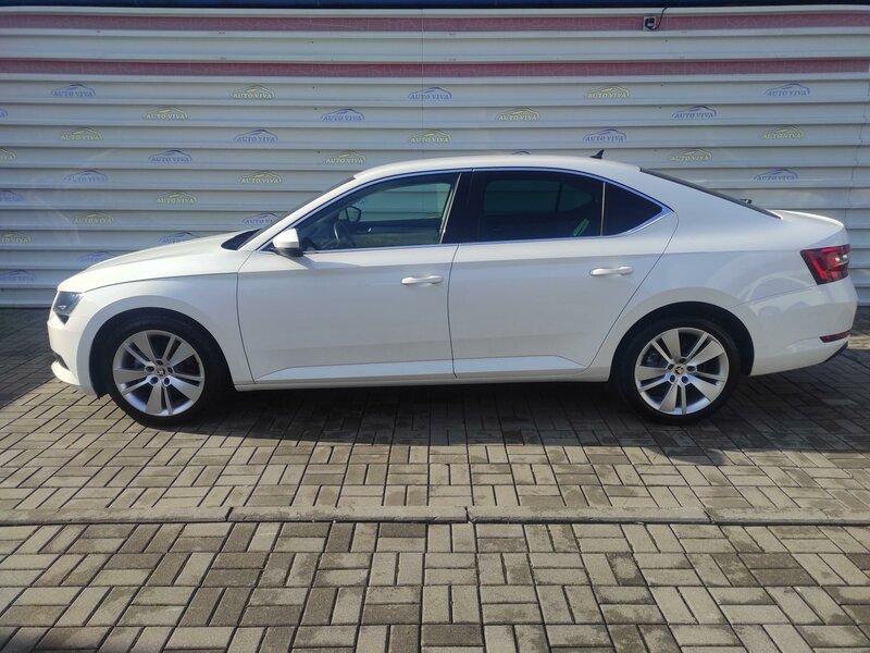 Škoda - Superb - 1,8TSi 132kW, DSG, ČR