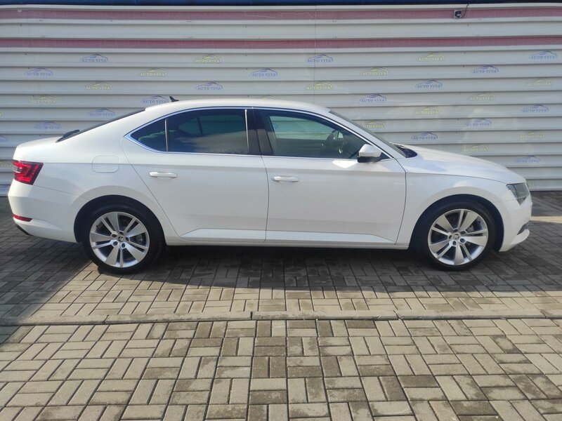 Škoda - Superb - 1,8TSi 132kW, DSG, ČR
