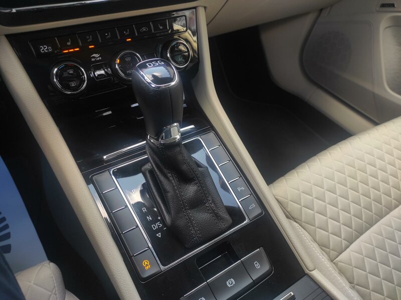 Škoda - Superb - 1,8TSi 132kW, DSG, ČR