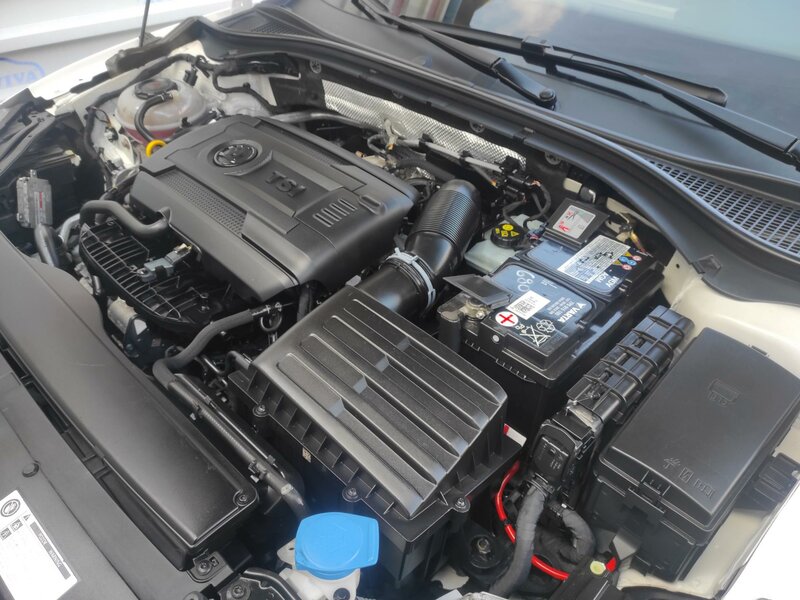 Škoda - Superb - 1,8TSi 132kW, DSG, ČR