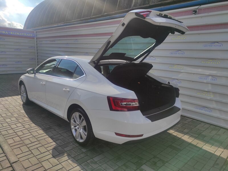 Škoda - Superb - 1,8TSi 132kW, DSG, ČR