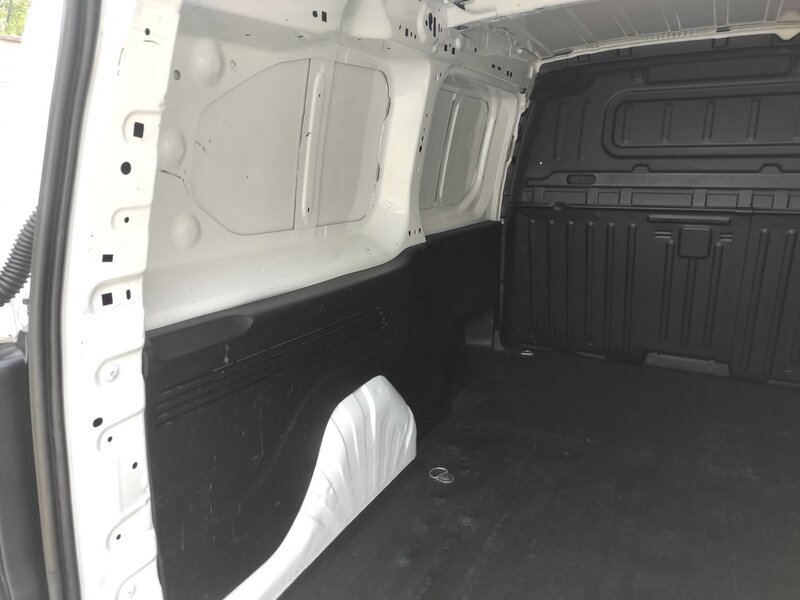 Citroën - Berlingo - 1,5BlueHDi L2 XL, ČR,  Klima