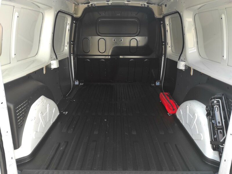 Renault - Kangoo - 1,5dCi Cool, Maxi, Tažné, ČR