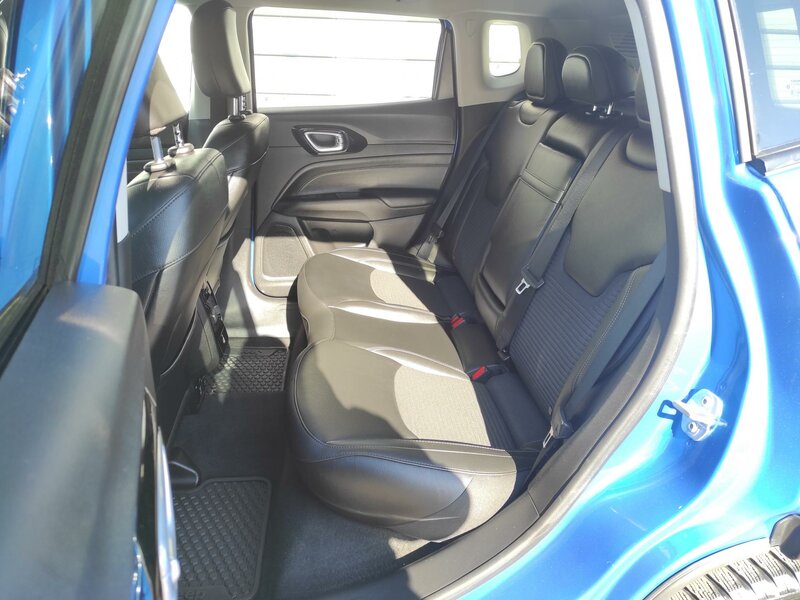 Jeep - Compass - 1,3GSE DDCT AT, LIMITED, ČR