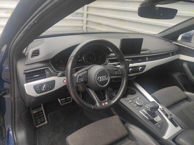 Audi - A4 - 2,0TDI S-Line, 140kw, Automat