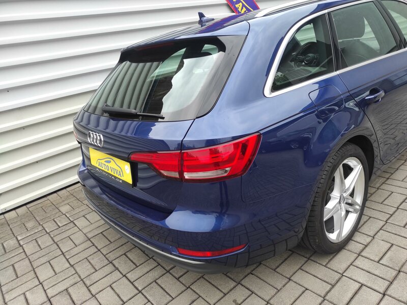 Audi - A4 - 2,0TDI S-Line, 140kw, Automat