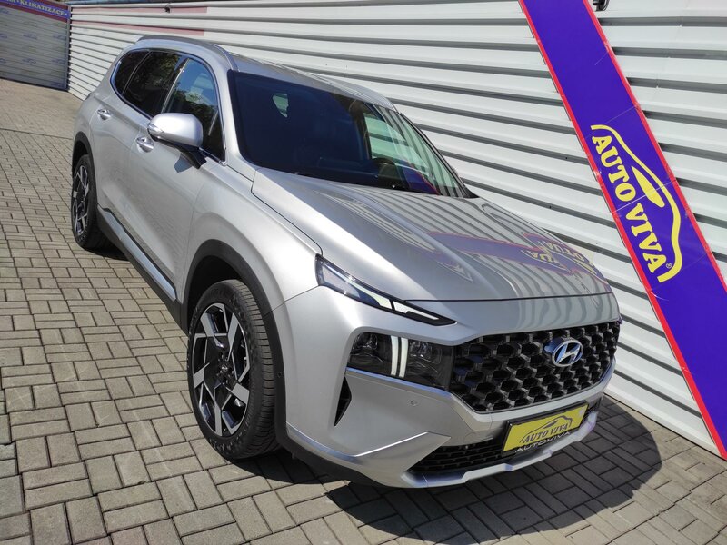 Hyundai - Santa Fe - 2,2CRDi 4x4, AT, 7 míst, Style