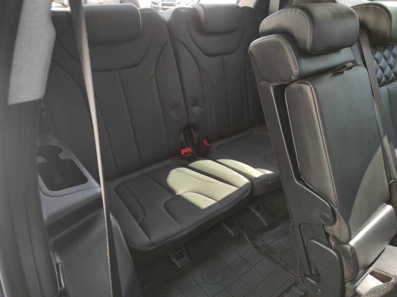 Hyundai - Santa Fe - 2,2CRDi 4x4, AT, 7 míst, Style