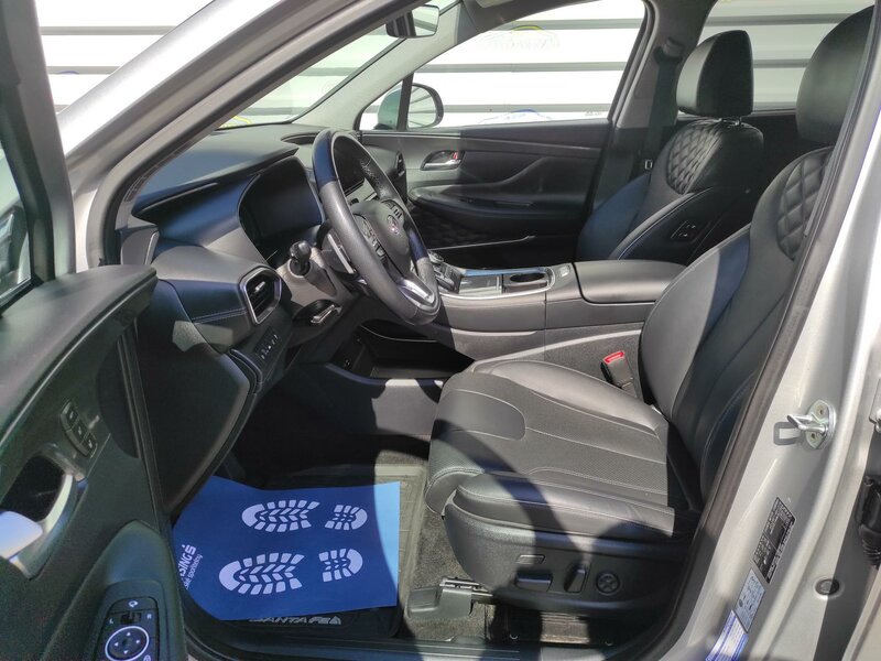 Hyundai - Santa Fe - 2,2CRDi 4x4, AT, 7 míst, Style