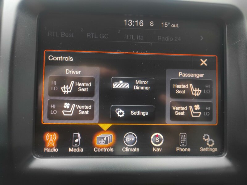 Jeep - Cherokee - 2,2M-Jet 4x4, AT, NAVI, Tažné!