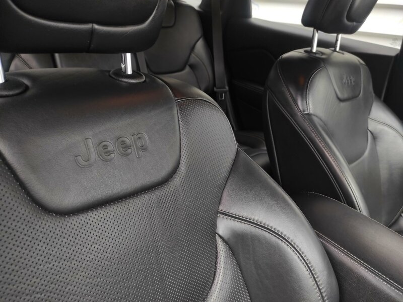 Jeep - Cherokee - 2,2M-Jet 4x4, AT, NAVI, Tažné!