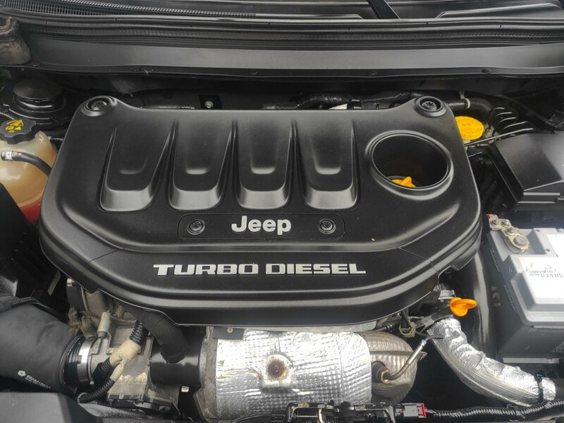 Jeep - Cherokee - 2,2M-Jet 4x4, AT, NAVI, Tažné!