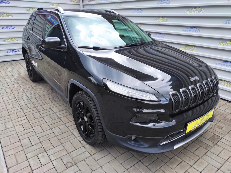 Jeep - Cherokee - 2,2M-Jet 4x4, AT, NAVI, Tažné!