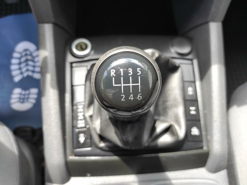 Volkswagen - Amarok - 2,0TDi 4x4, ČR, Klima, Tažné!