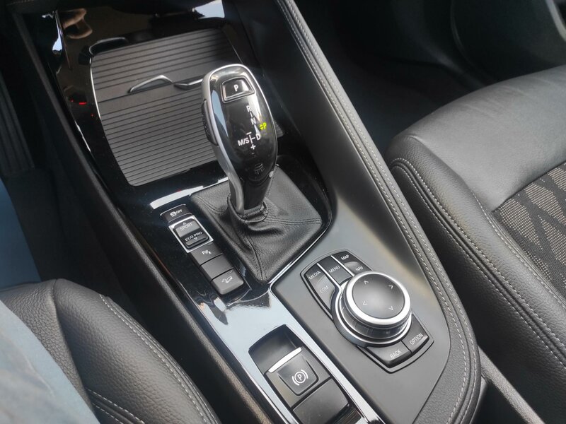 BMW - X1 - 20d 140kW xDrive,X-Line, AT,TZ