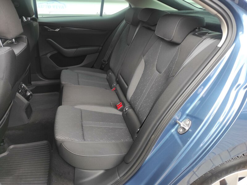 Škoda - Octavia - 2,0TDi 110kW,DSG,Ambition,