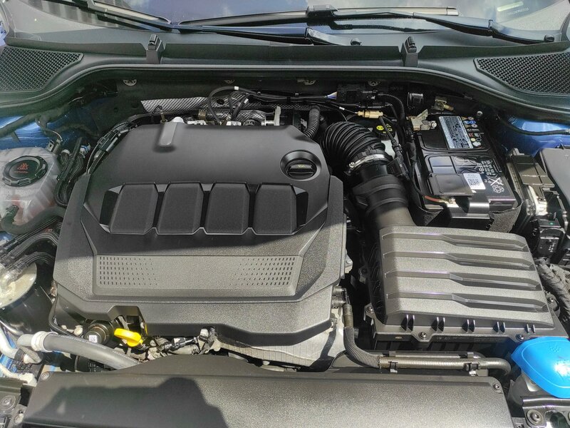 Škoda - Octavia - 2,0TDi 110kW,DSG,Ambition,