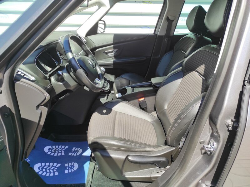 Renault - Grand Scénic - 1,8dCi Blue, 110kw, Intens, ČR
