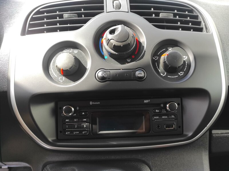 Renault - Kangoo - 1,5dCi Cool, Maxi, S/s, ČR