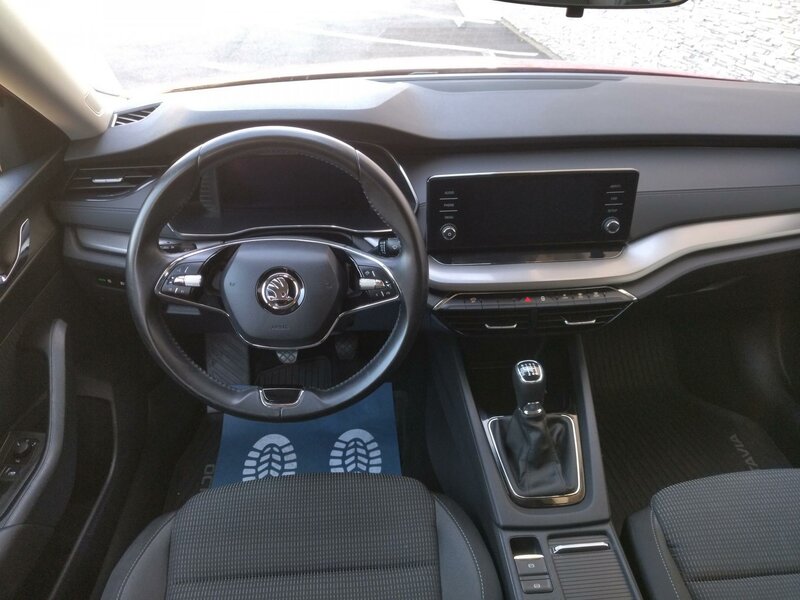 Škoda - Octavia - 2,0 TDi, 85kw, Ambition, ČR
