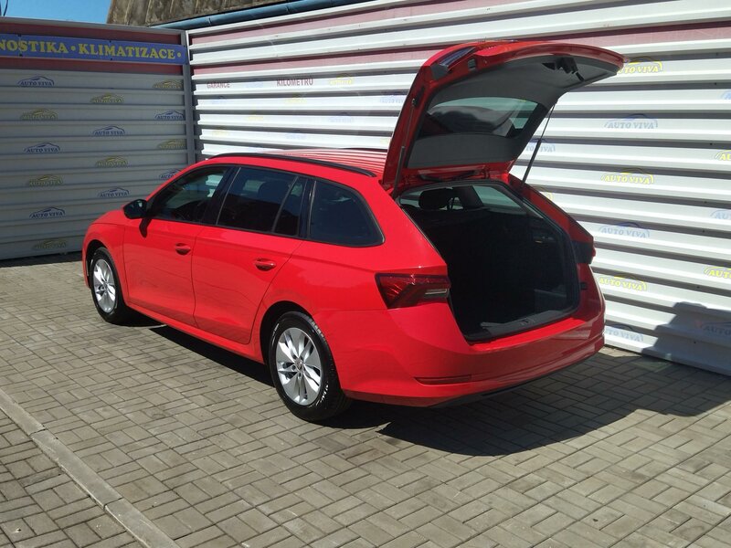 Škoda - Octavia - 2,0 TDi, 85kw, Ambition, ČR