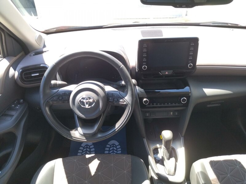 Toyota - Yaris Cross - 1,5 e-CVT hybrid, Executive,ČR