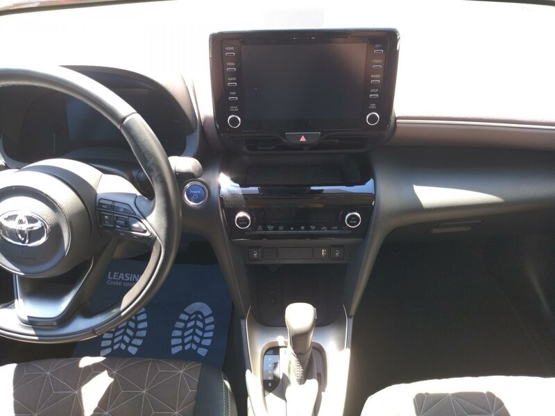 Toyota - Yaris Cross - 1,5 e-CVT hybrid, Executive,ČR
