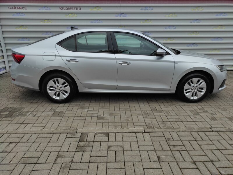 Škoda - Octavia - 2.0TDI 85kw AMBITION